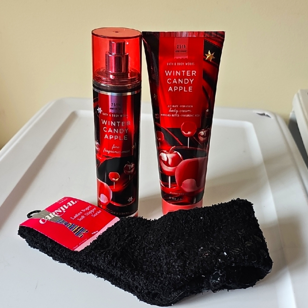 Bath & Body Works Winter Candy Apple Set